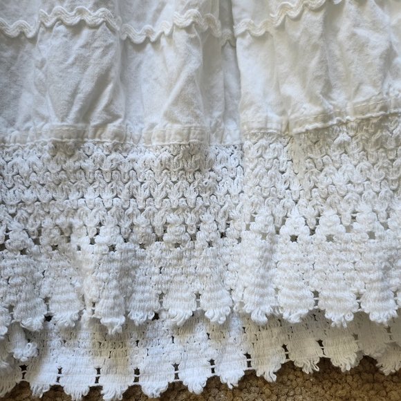 White Lace Summer Dress - Picture 6 of 14